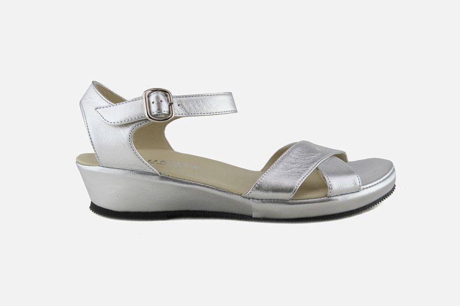 Women Brunate | Brunate - Brandy Metallic Silver Sandals On Labotte