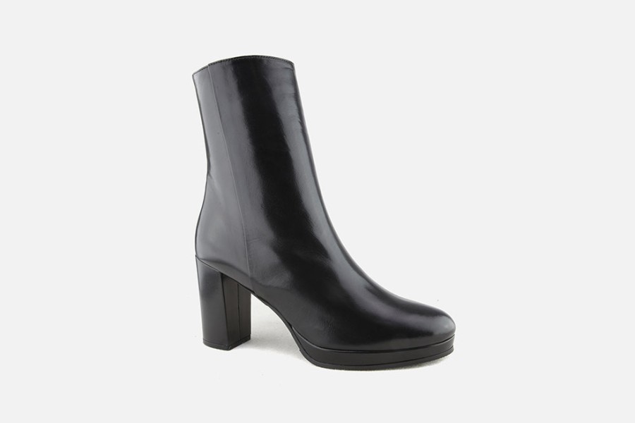 Women Lorenzo Masiero | Lorenzo Masiero - Linda Boots Noir Ankle Boots On Labotte