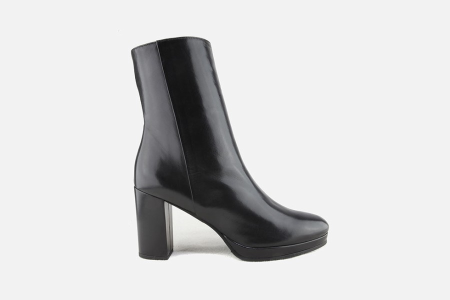 Women Lorenzo Masiero | Lorenzo Masiero - Linda Boots Noir Ankle Boots On Labotte