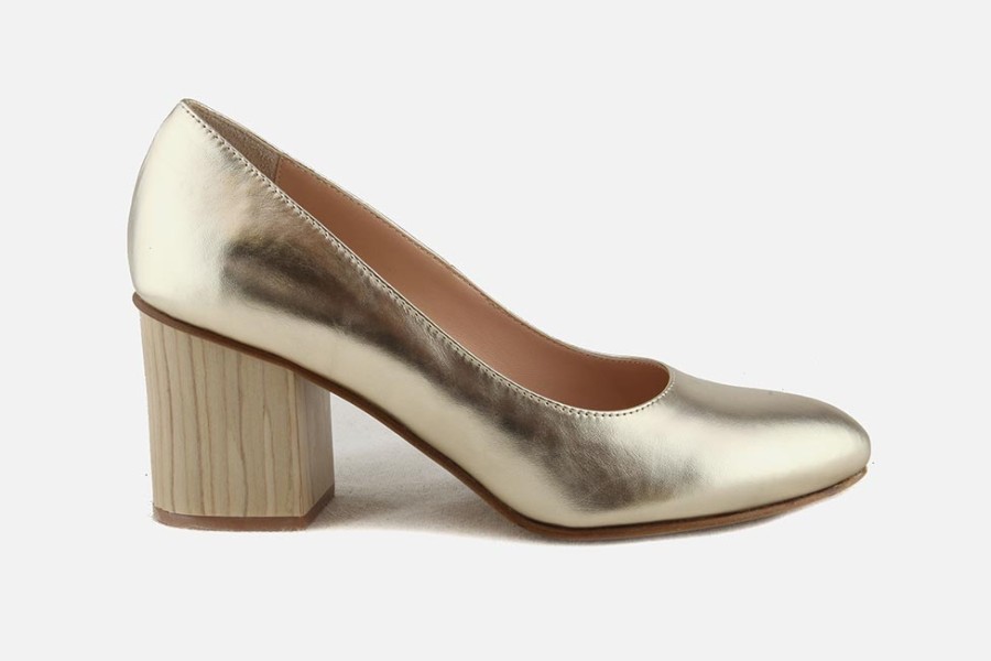 Women Moments By Content | Moments By Content - Ceres Champagne Pumps On Labotte