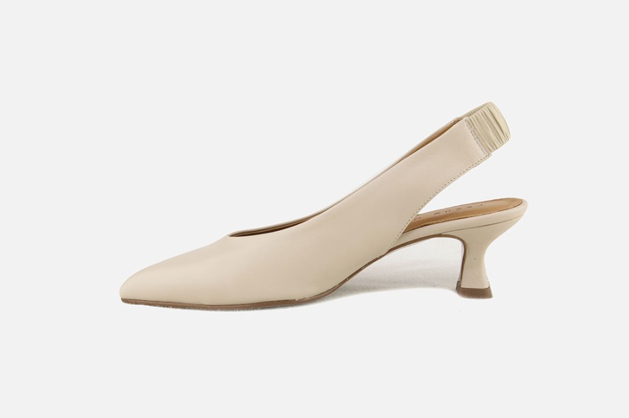Women Pedro Miralles | Pedro Miralles - Fabiola Beige Pumps On Labotte