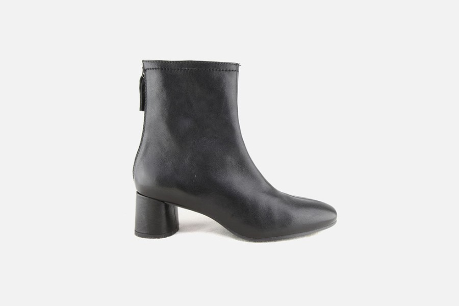 Women Pedro Miralles | Pedro Miralles - Fedora Lisse Noir Ankle Boots On Labotte