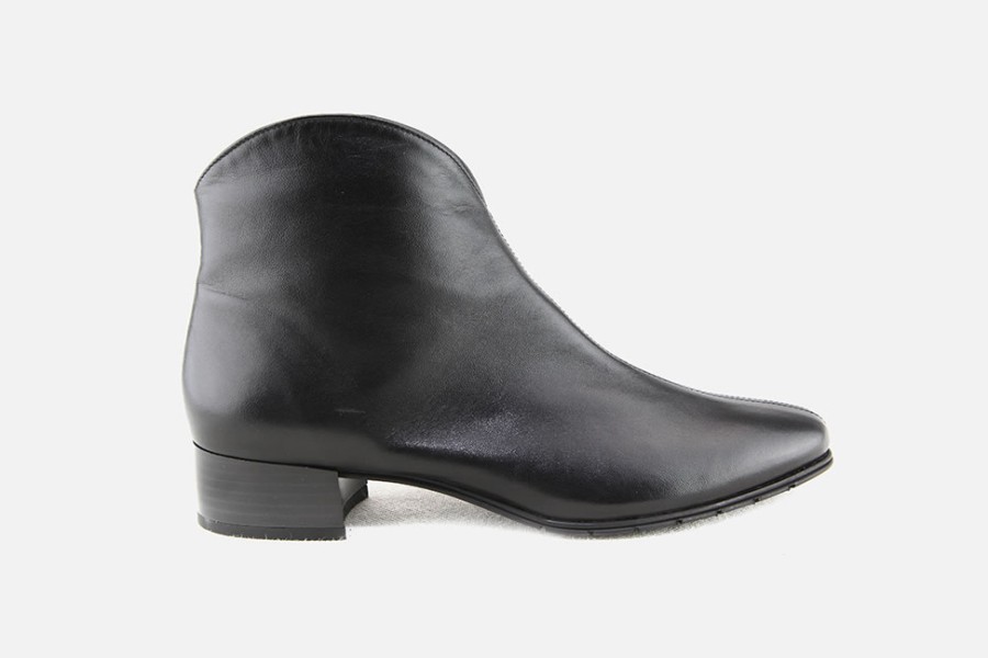 Women Brunate | Brunate - Berry Noir Ankle Boots On Labotte