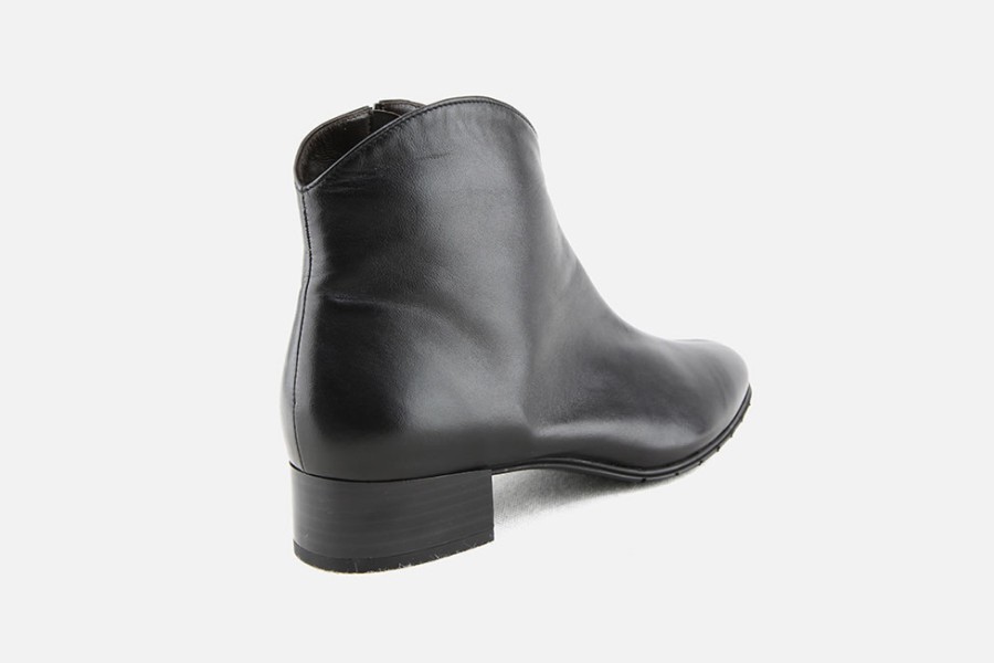 Women Brunate | Brunate - Berry Noir Ankle Boots On Labotte