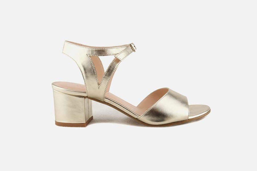Women Moments By Content | Moments By Content - Ceda Champagne Sandals On Labotte