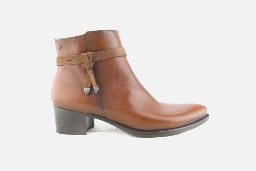Women Dorking | Dorking - Clarys Cuero Ankle Boots On Labotte