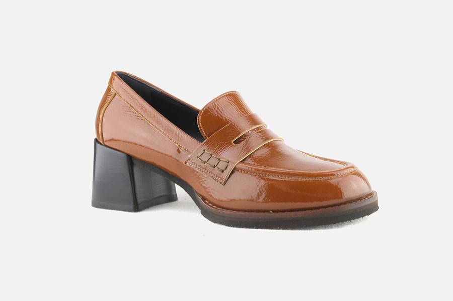 Women Le Gazzelle | Le Gazzelle - Boheme Lack Caramel Loafers On Labotte