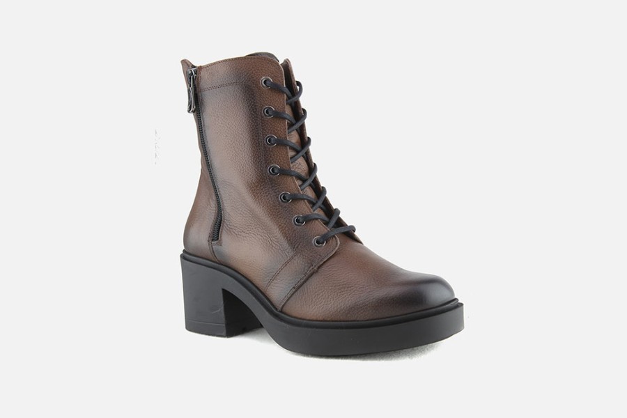 Women Paula Urban | Paula Urban - Monceau Brown Vintage Lace-Up Boots On Labotte