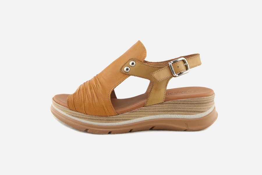 Women Paula Urban | Paula Urban - Nadia Abricot Sandals On Labotte