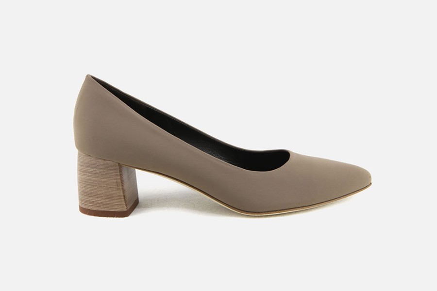 Women Brunate | Brunate - Balsamine T Camel Pumps On Labotte