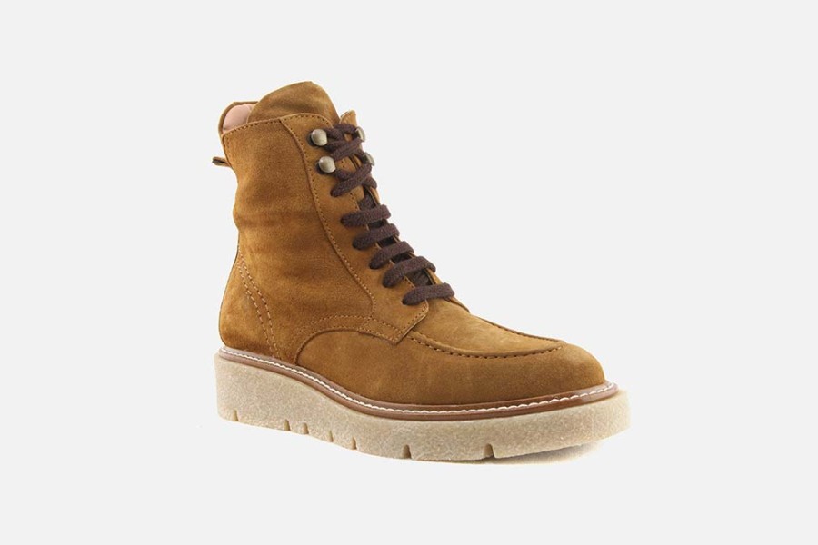 Women Weekend | Weekend - Welcome Caramel Lace-Up Boots On Labotte