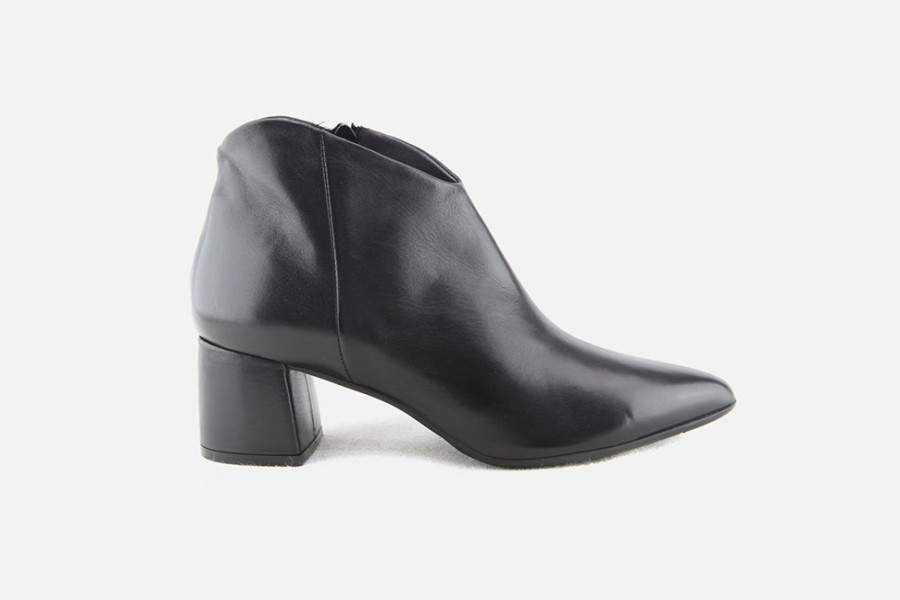 Women Le Gazzelle | Le Gazzelle - Lobelia Noir Ankle Boots On Labotte
