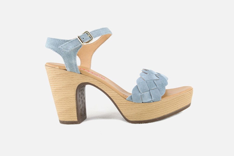 Women Weekend | Weekend - Wynona Sky Blue Sandals On Labotte